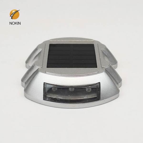 Road Protector – Reflective Road Studs